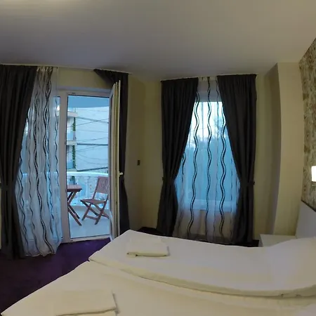 Apartment Vip Dobrevi