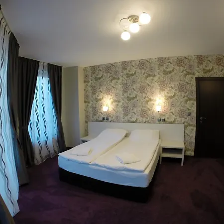 Apartment Vip Dobrevi *